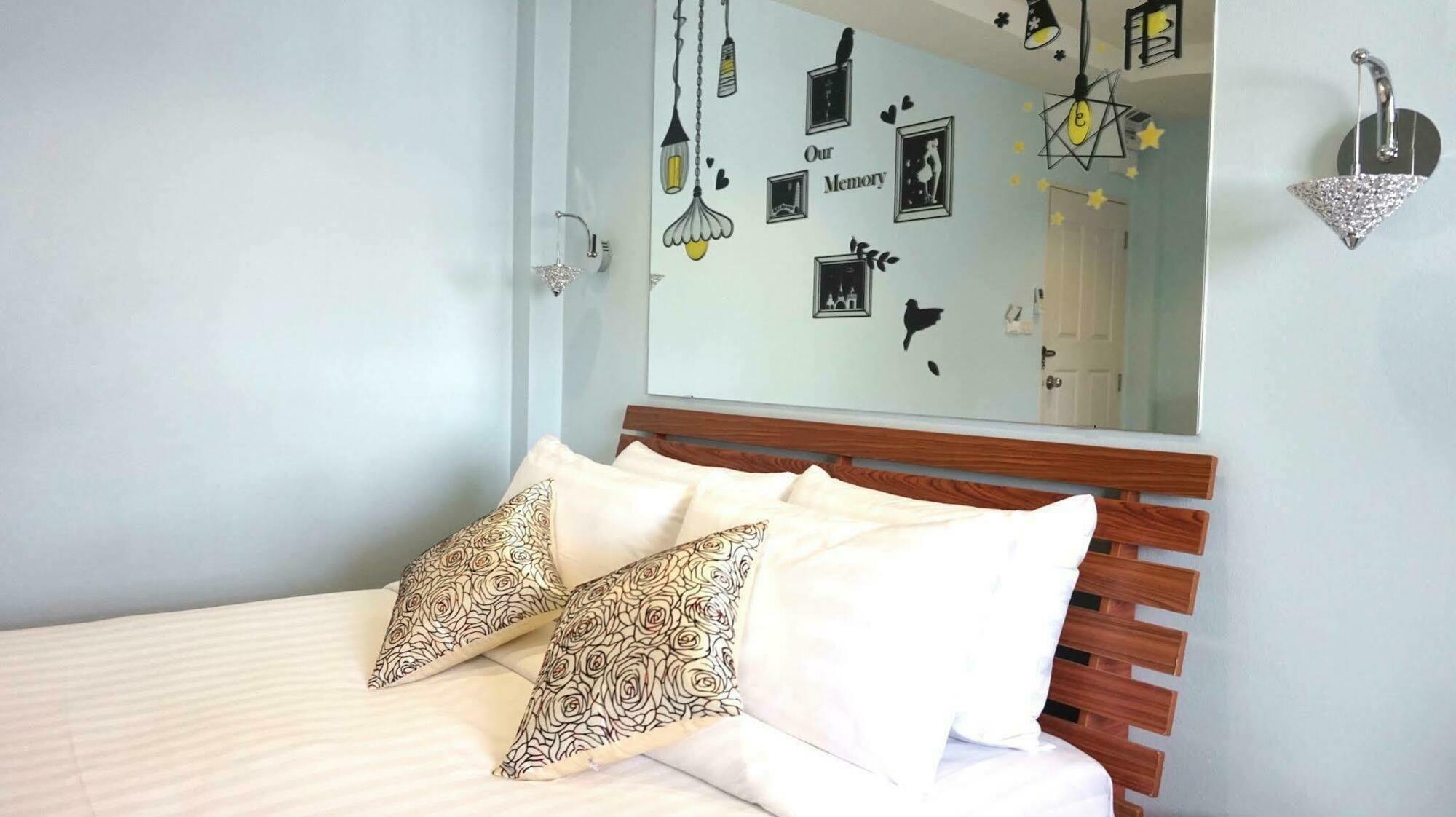 Naka Dream Hotel Хуахін Екстер'єр фото